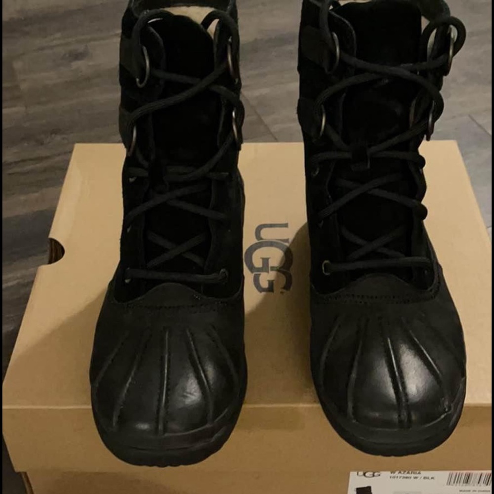 Women’s UGG boots